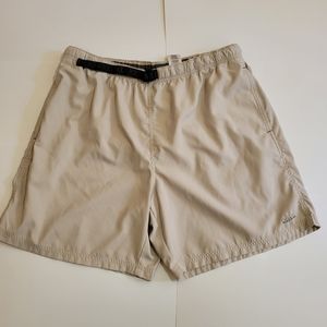 Columbia swimming trunks size large